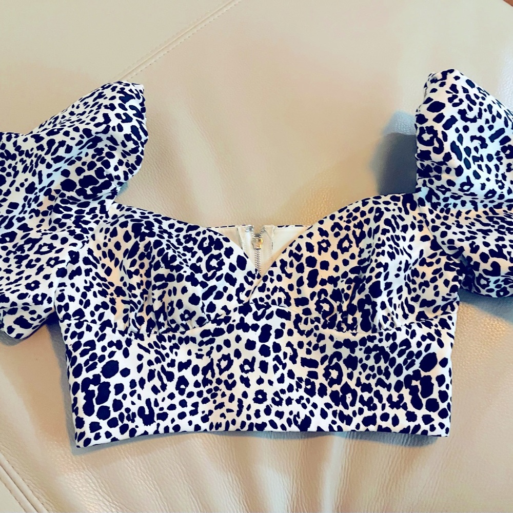 House of cb top